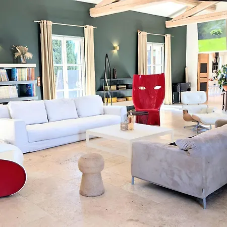 Wine Estate 20m Pool And Cinema